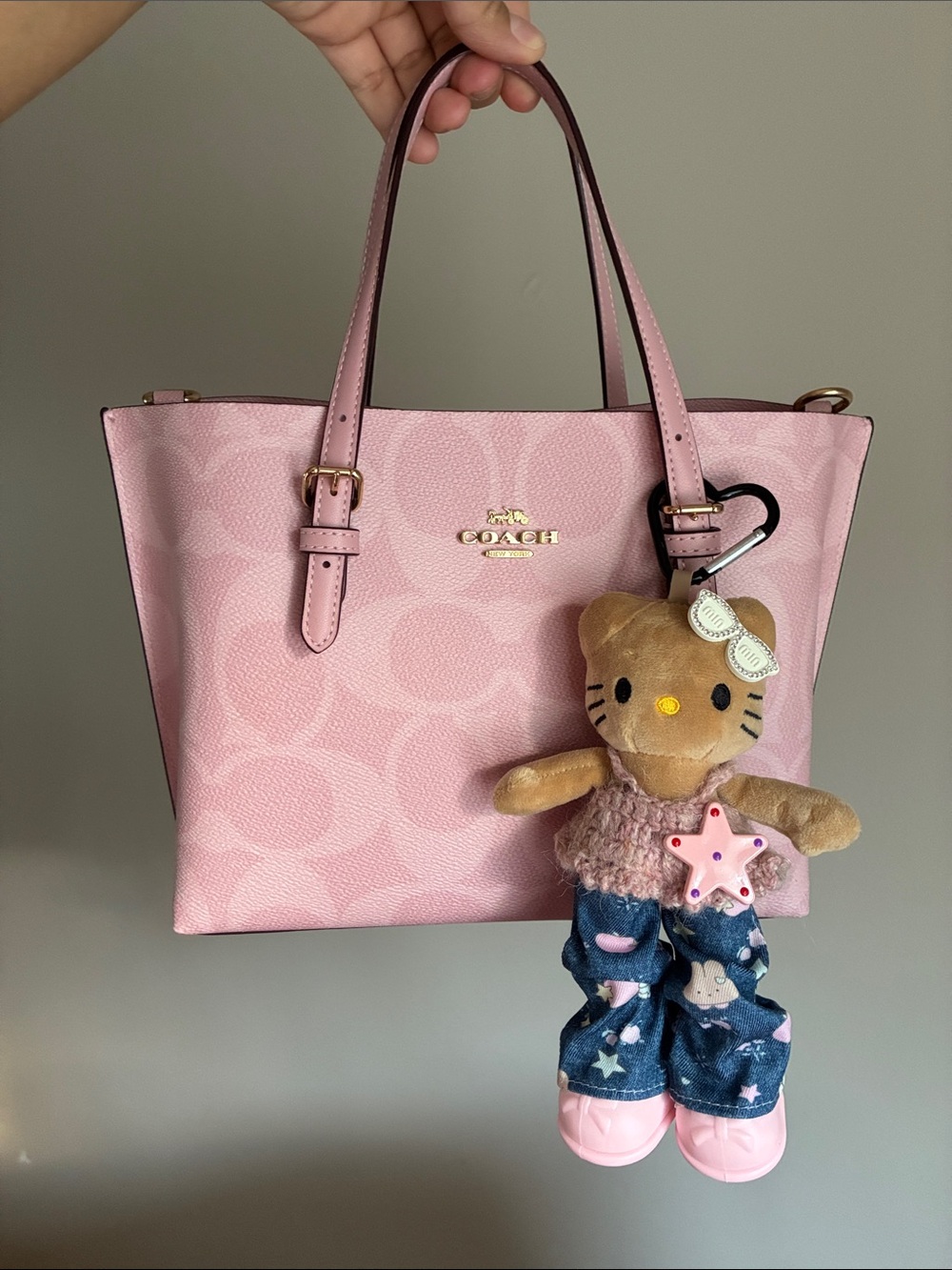 Hello Kitty Fashion Diva Keychain Bag Charm